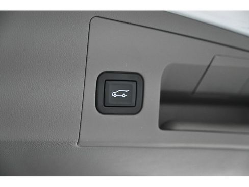 Used 2022 Cadillac XT5 Premium Luxury w/ Technology Package image 60