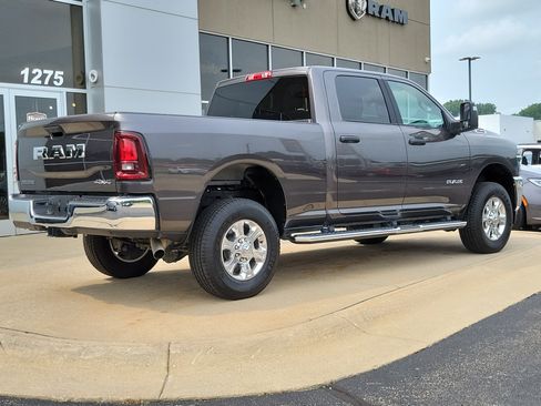 Used 2026 RAM 2500 Big Horn AWD/4WD image 4