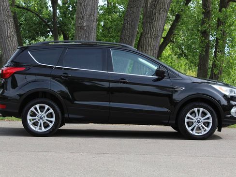 Used 2019 Ford Escape SEL AWD/4WD image 8