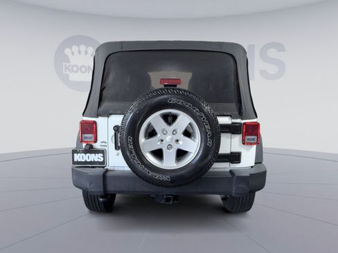 Used 2016 Jeep Wrangler Unlimited Sport w/ Quick Order Package 24S AWD/4WD image 5
