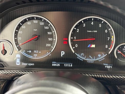 Used 2014 BMW M5 RWD image 36