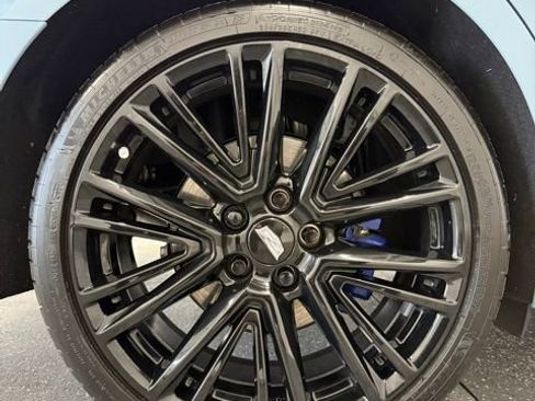 Used 2025 Cadillac CT5 V w/ Technology Package image 70