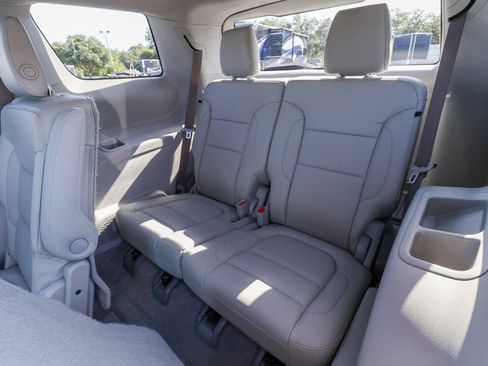 Used 2017 GMC Acadia SLT FWD image 29