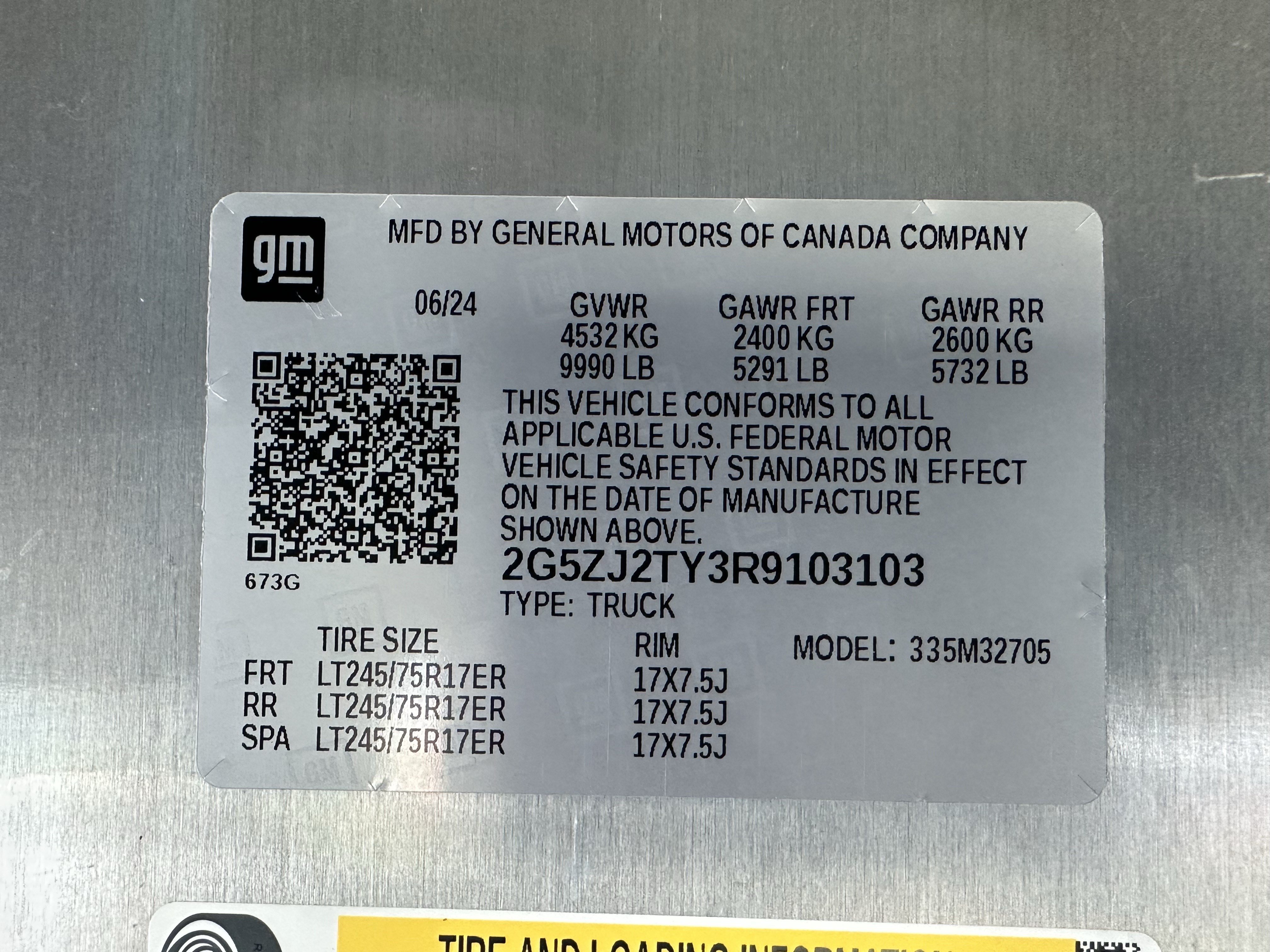 Used 2024 Chevrolet Brightdrop 400 w/ Commercial Equipment Package AWD/4WD image 27