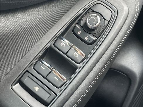 Used 2020 Subaru Forester Premium AWD/4WD image 19