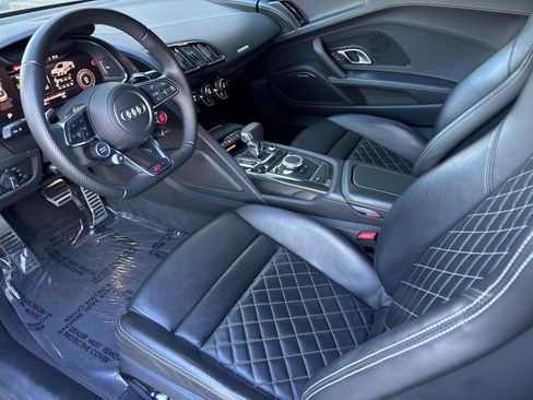 Used 2020 Audi R8 V10 performance image 9