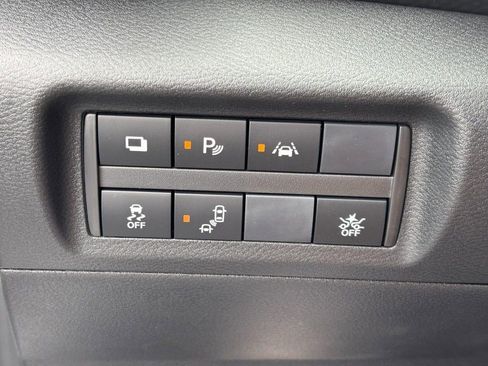 Used 2025 Nissan Kicks Play S FWD image 10