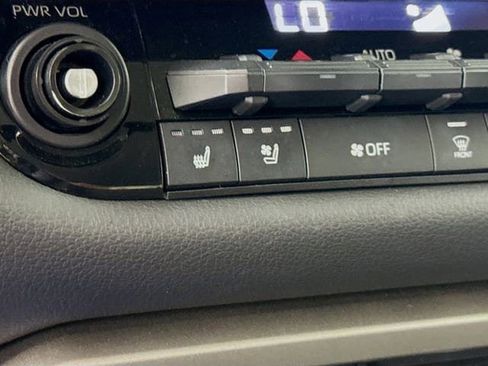 Used 2023 Toyota Tundra Limited w/ TRD Off-Road Package image 19