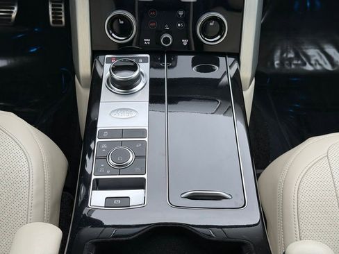 Used 2021 Land Rover Range Rover Westminster Edition image 15