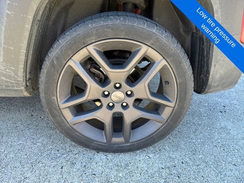 Used 2022 Jeep Renegade Latitude image 7