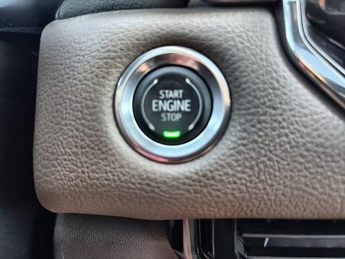 Certified 2025 GMC Canyon Denali AWD/4WD image 17