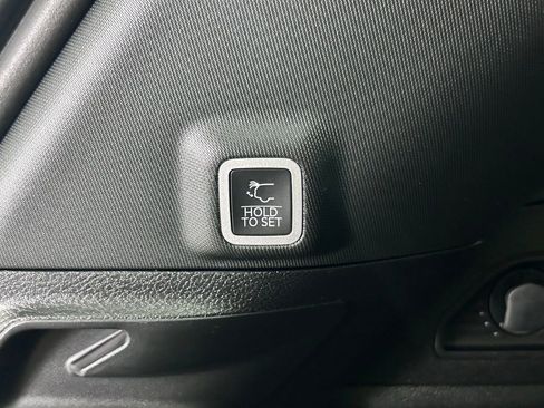 New 2025 Jeep Grand Cherokee Limited w/ Trailer Tow Package image 11