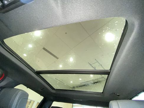 Used 2024 Toyota Tundra Platinum image 23