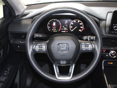 Used 2025 Honda CR-V EX image 11