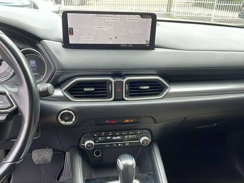 Used 2021 MAZDA CX-5 Touring FWD image 15