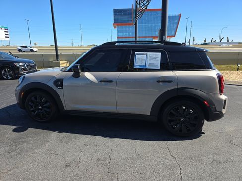 Used 2023 MINI Cooper Countryman S w/ Signature Upholstery Package image 7