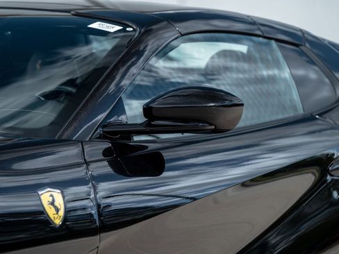 Used 2022 Ferrari 812 GTS RWD image 38