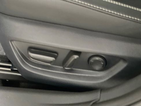 Used 2026 Toyota Camry SE w/ Multimedia Upgrade Package image 16