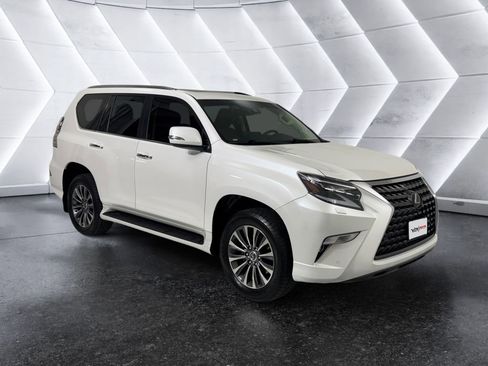 Used 2023 Lexus GX 460 Luxury image 1