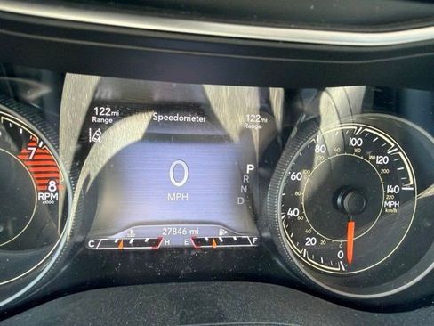 Used 2021 Jeep Cherokee Trailhawk AWD/4WD image 16