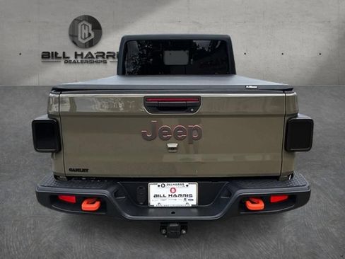Used 2020 Jeep Gladiator Mojave w/ Cold Weather Group AWD/4WD image 7