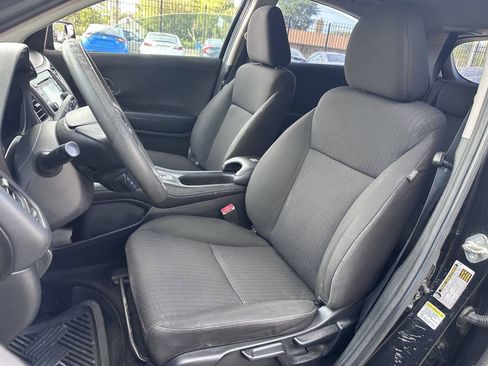 Used 2016 Honda HR-V LX image 22