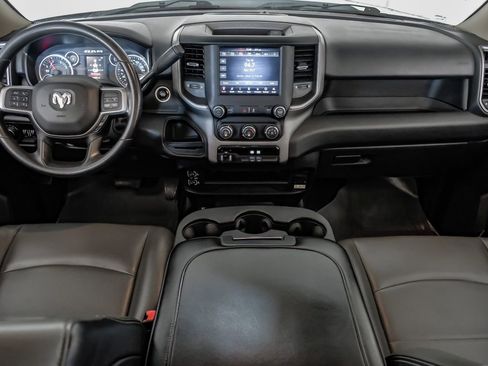 Used 2020 RAM 3500 Tradesman w/ Chrome Appearance Group AWD/4WD image 16