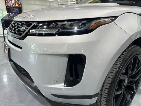Used 2020 Land Rover Range Rover Evoque S AWD/4WD image 22