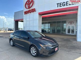 Used 2026 Toyota Corolla LE FWD video 1