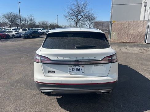 Used 2020 Lincoln Nautilus Reserve w/ Equipment Group 201A image 4