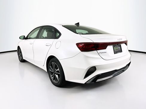 Used 2024 Kia Forte LXS image 5