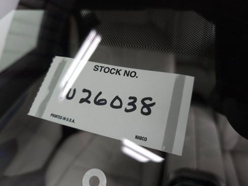 New 2026 BMW 740i xDrive image 35