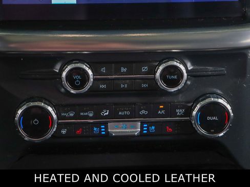 Used 2022 Ford F150 Lariat w/ Equipment Group 502A High AWD/4WD image 21