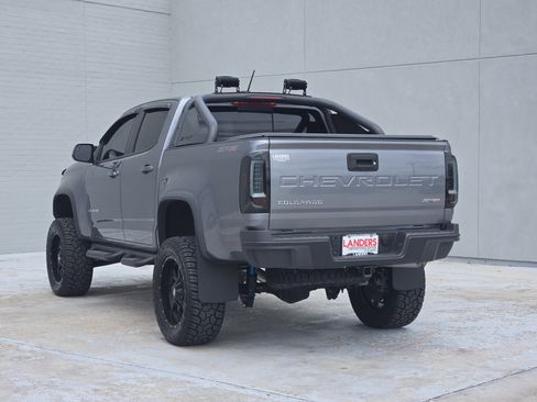 Used 2021 Chevrolet Colorado ZR2 w/ ZR2 Dusk Special Edition AWD/4WD image 6
