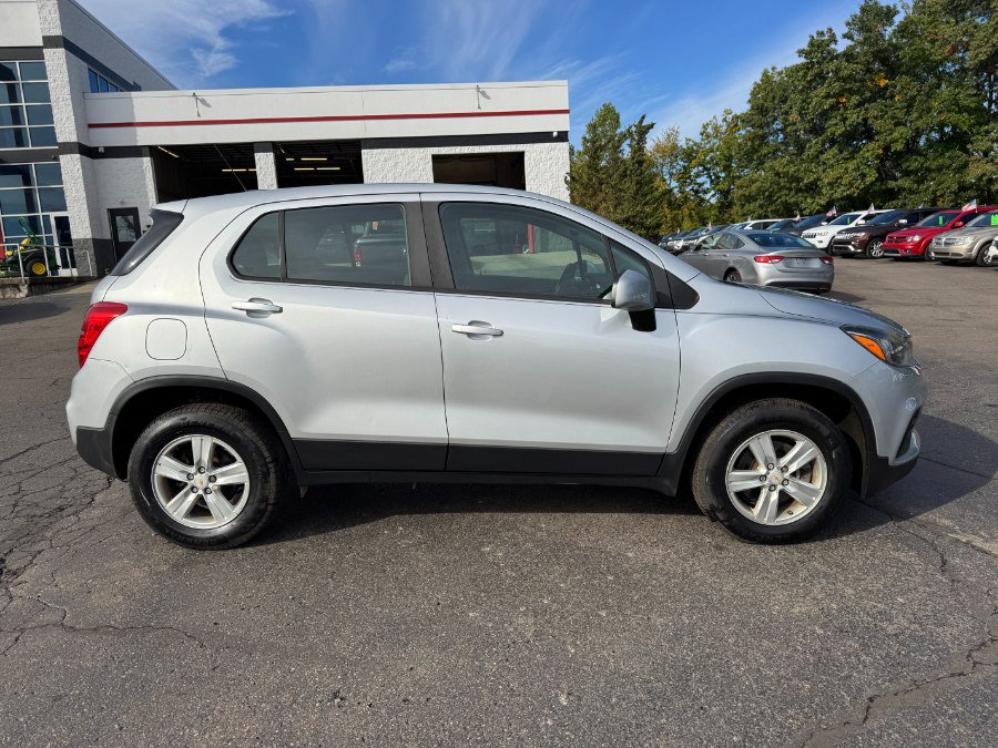 Used 2017 Chevrolet Trax LS AWD/4WD image 6