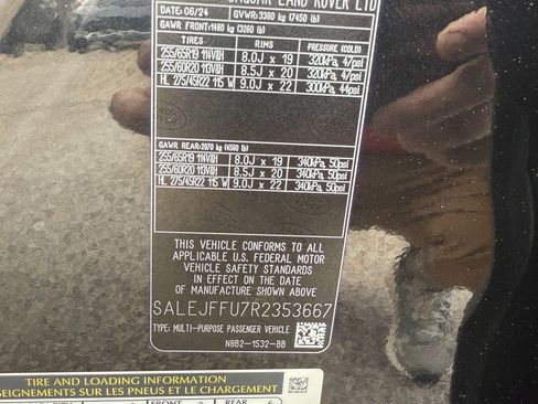 Certified 2024 Land Rover Defender 130 S image 23