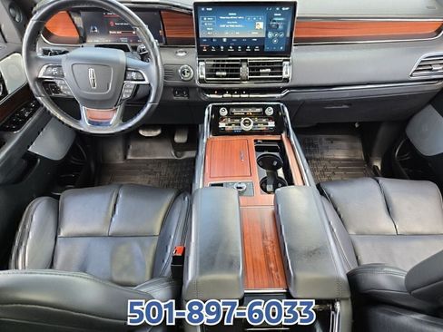 Used 2024 Lincoln Navigator Reserve AWD/4WD image 16