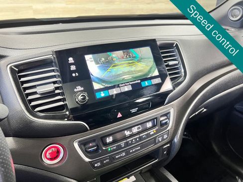 Used 2022 Honda Passport TrailSport image 12