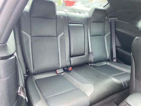 Used 2023 Dodge Challenger SXT w/ Plus Package RWD image 57