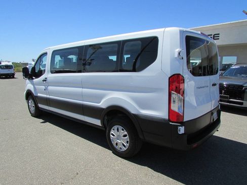 Used 2023 Ford Transit 350 XLT RWD image 9
