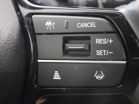 Used 2024 Honda CR-V EX-L image 12
