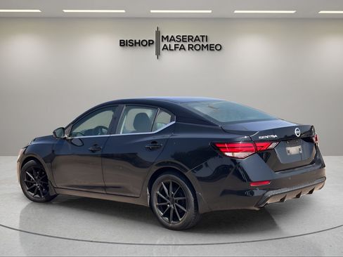 Used 2022 Nissan Sentra S FWD image 3