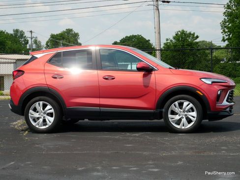 Used 2024 Buick Encore GX Preferred image 11