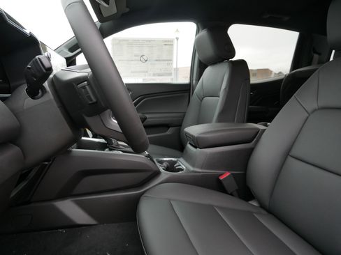 New 2026 GMC Canyon Elevation w/ Convenience Package image 4