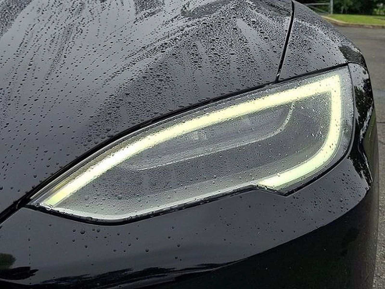 Used 2016 Tesla Model S RWD image 29