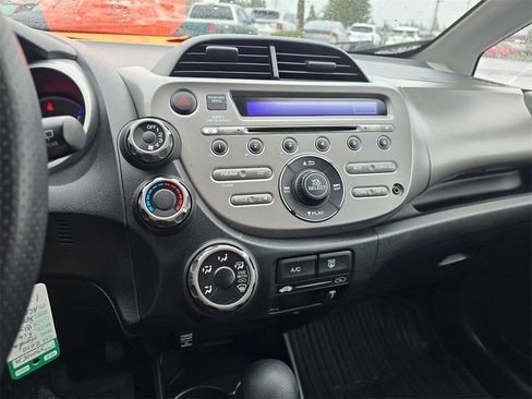 Used 2010 Honda Fit Sport image 17