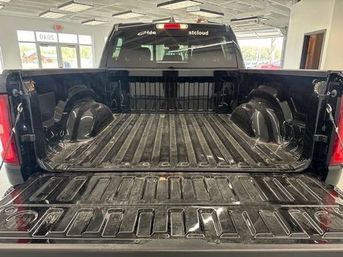 New 2026 RAM 1500 Tradesman AWD/4WD image 9