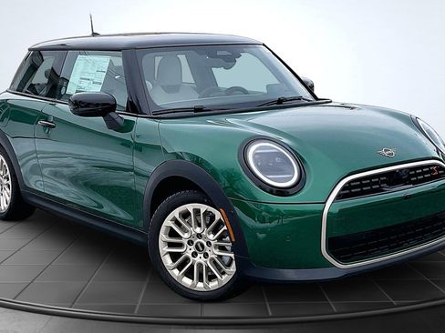 New 2026 MINI Cooper S image 2