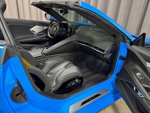 Used 2020 Chevrolet Corvette Stingray Premium Cpe w/ 3LT Preferred Equipment Group RWD image 10