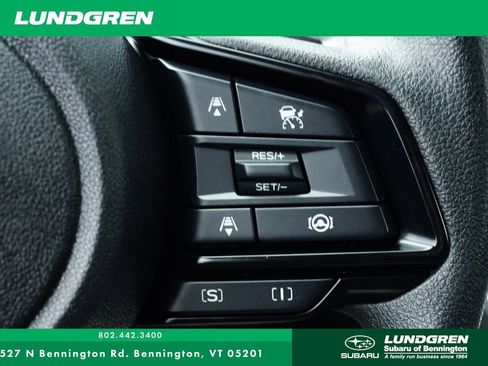 Used 2025 Subaru Crosstrek 2.0i Premium image 16